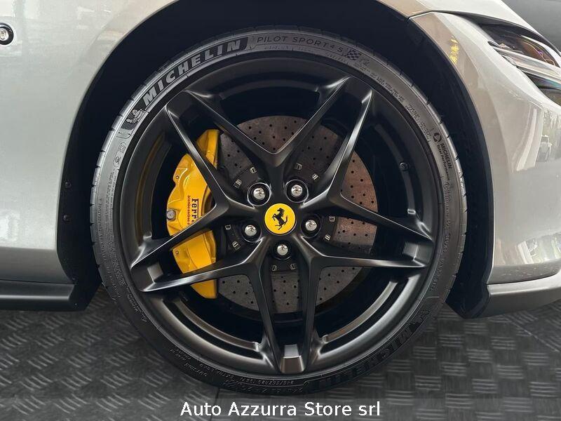 Ferrari Roma Roma Spider