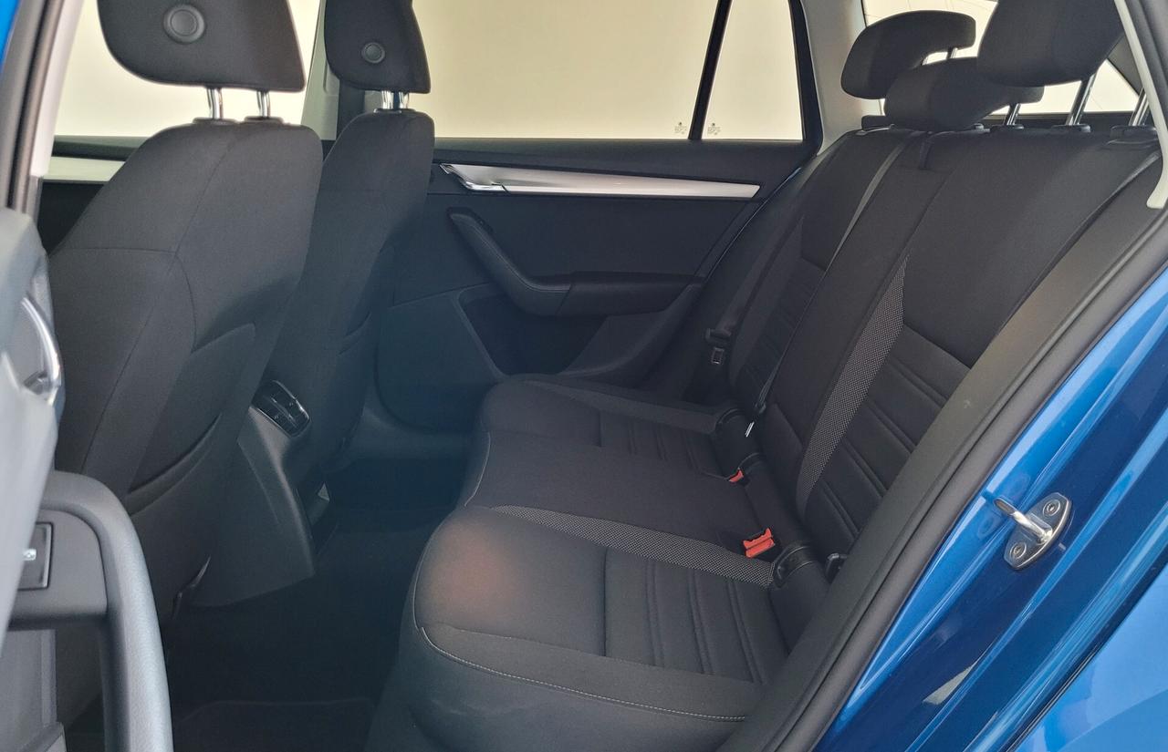 Skoda Octavia 1.5 DSG Wagon Executive G-Tec GANCIO TRAINO