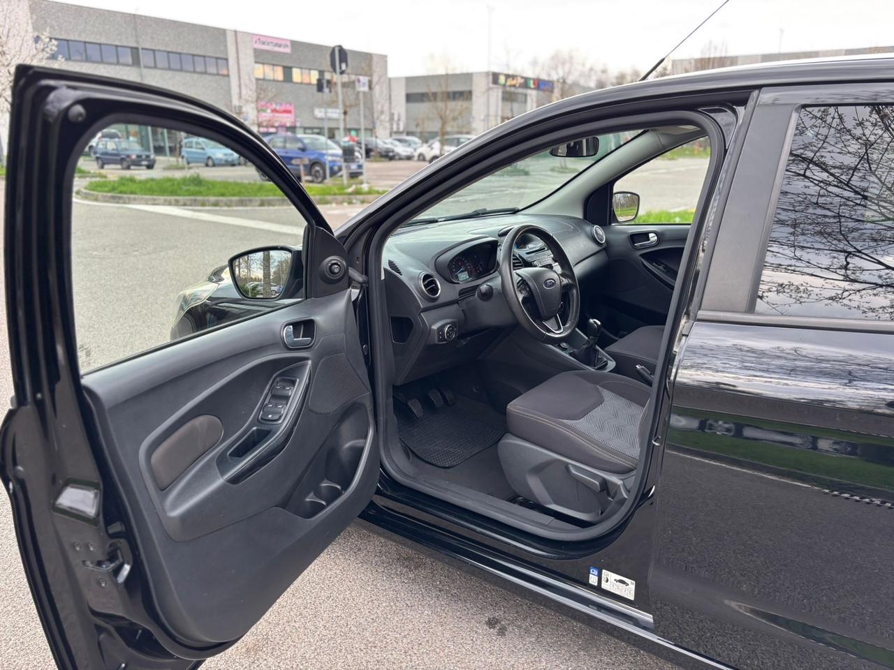 Ford Ka 1.2 Ti-VCT 85 CV Ultimate Color