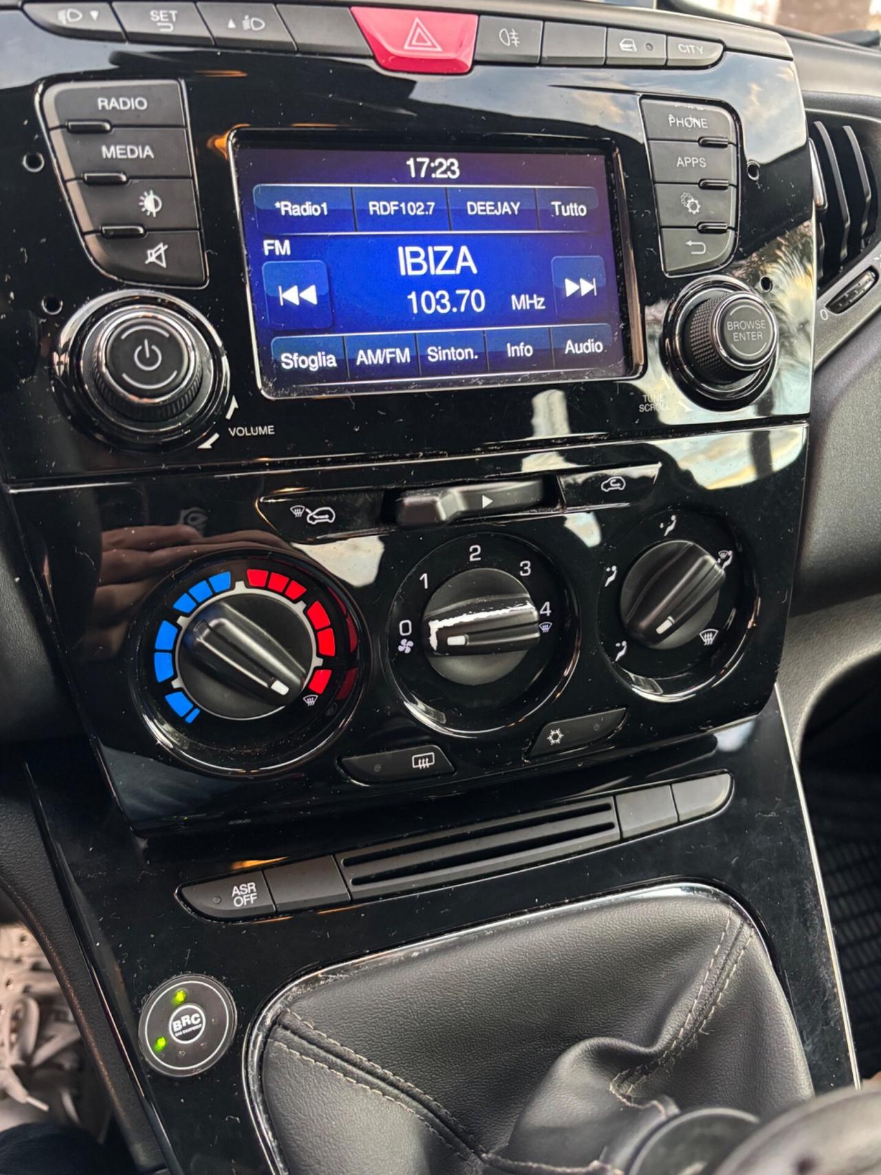 LANCIA YPSILON 1.2 GPL SCAD 2027 PLATINUM