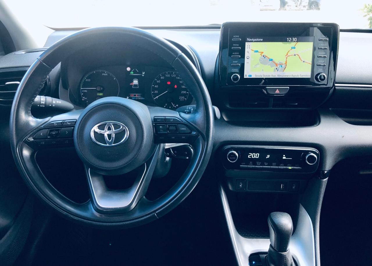 Toyota Yaris 1.5 Hybrid Business TELECAMERA