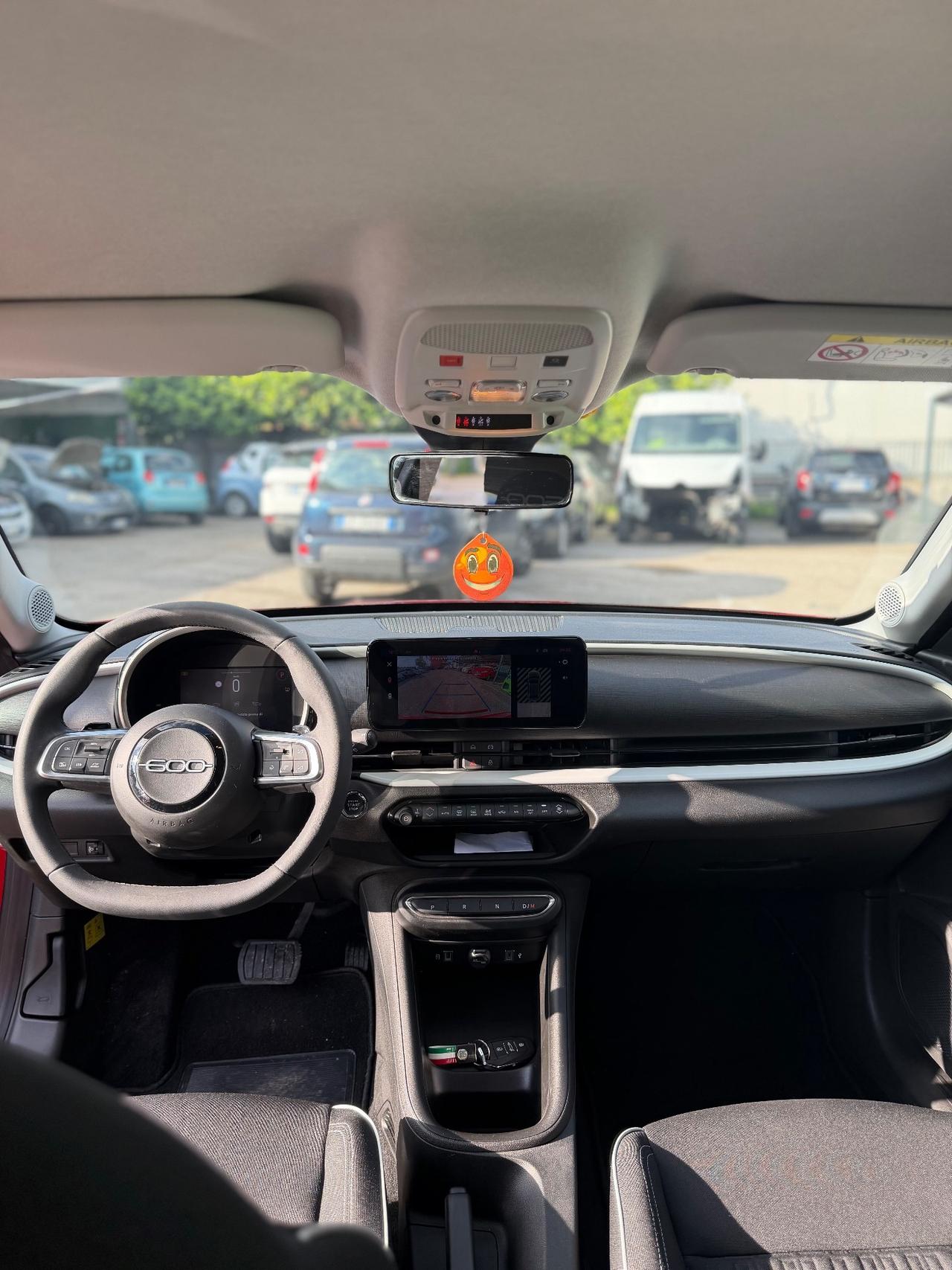 Fiat 600 Hybrid 100 CV DCT MHEV La Prima