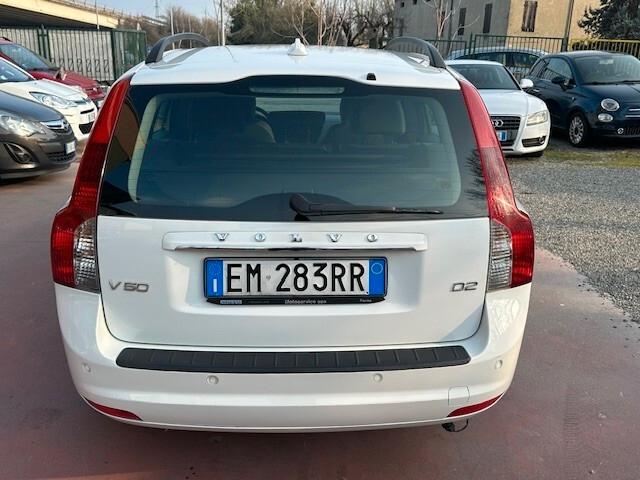 Volvo V50 D4 Momentum