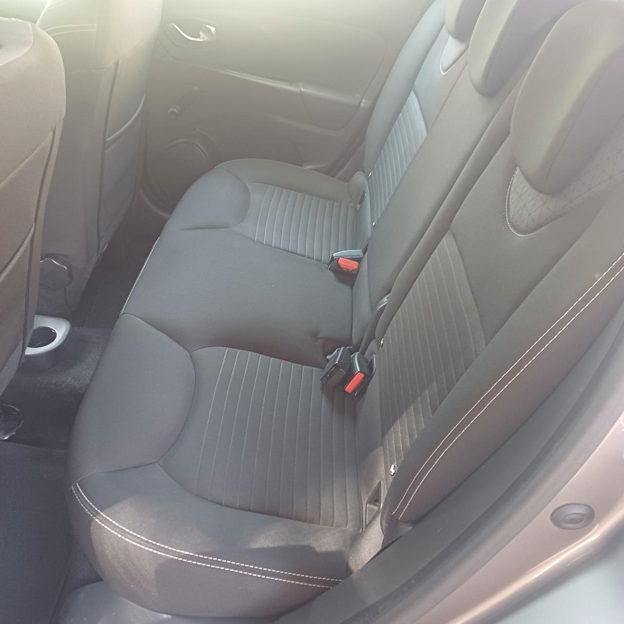 Renault Clio 1.5 dCi 8V 90CV Start&Stop 83gr 5 porte EcoBusiness