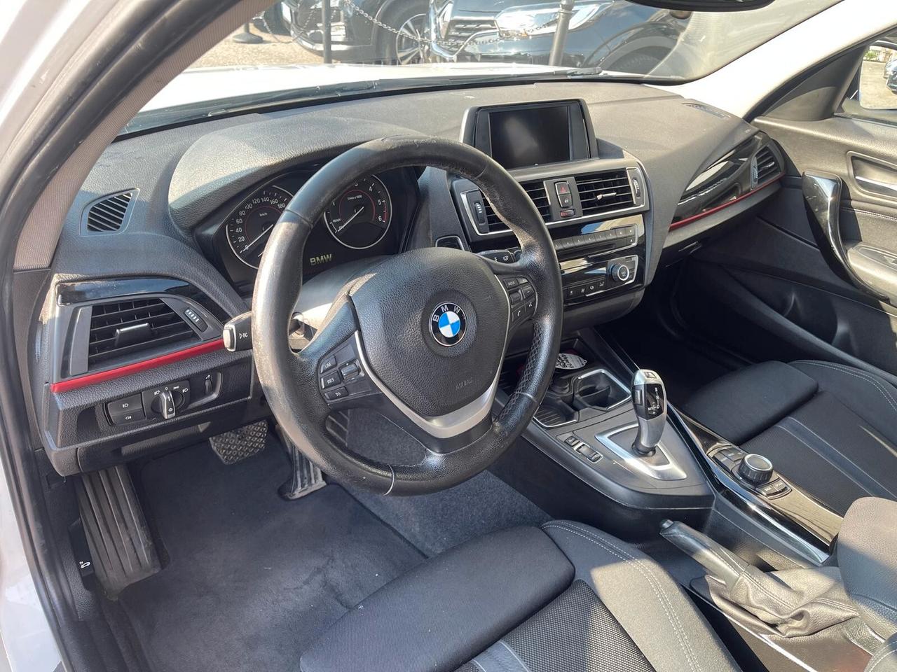 Bmw 118 118d 5p. Sport