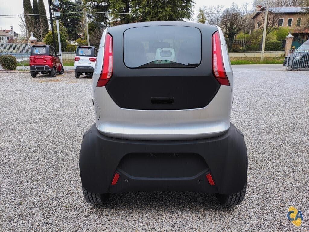 Eli Zero Plus Minicar ELETTRICA