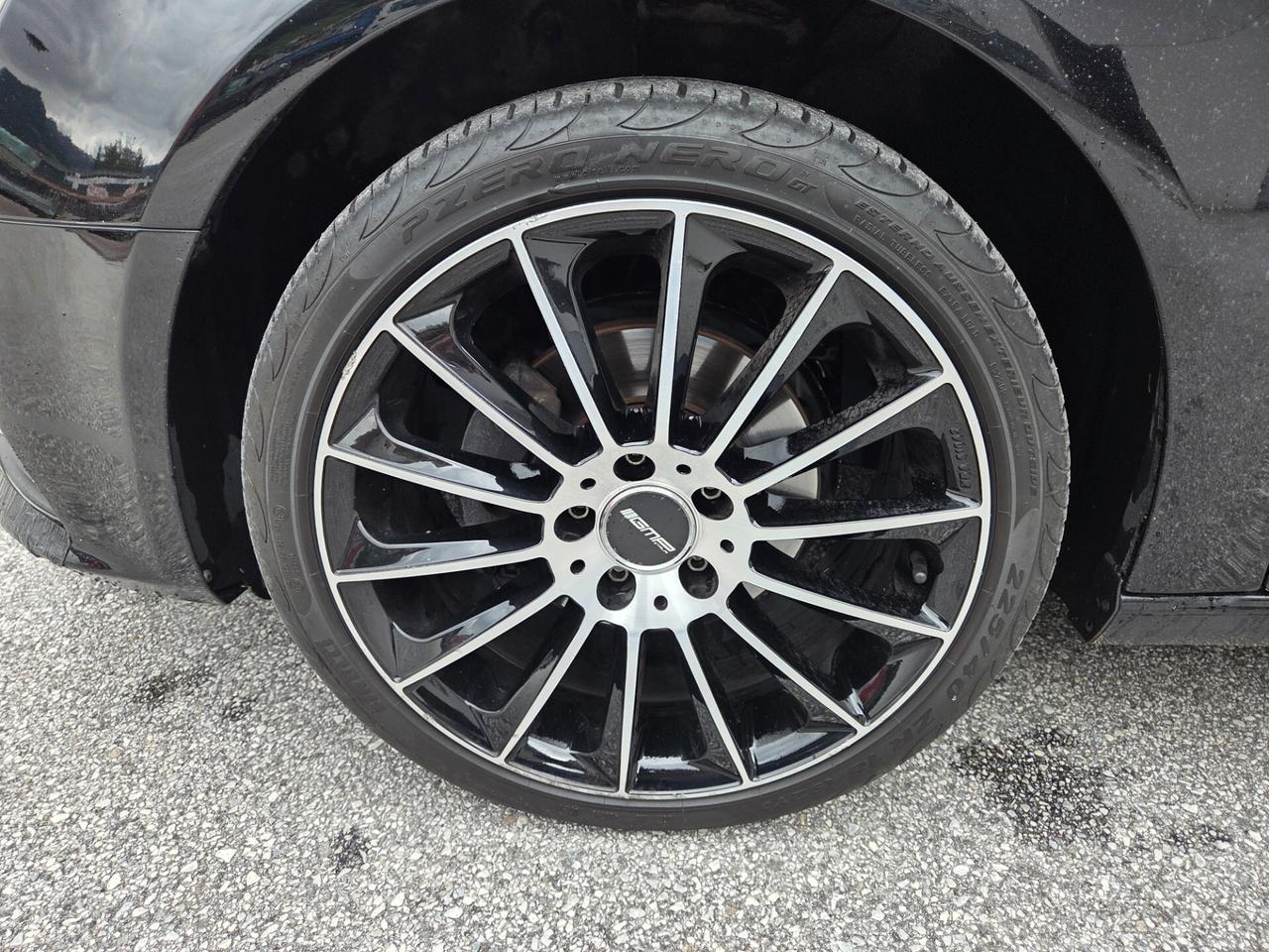 Audi A3 1.6 TDI clean diesel S tronic Attraction
