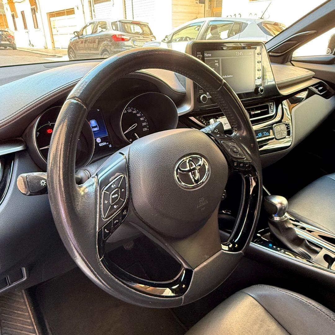 Toyota C-HR 1.8 Hybrid E-CVT Black Edition