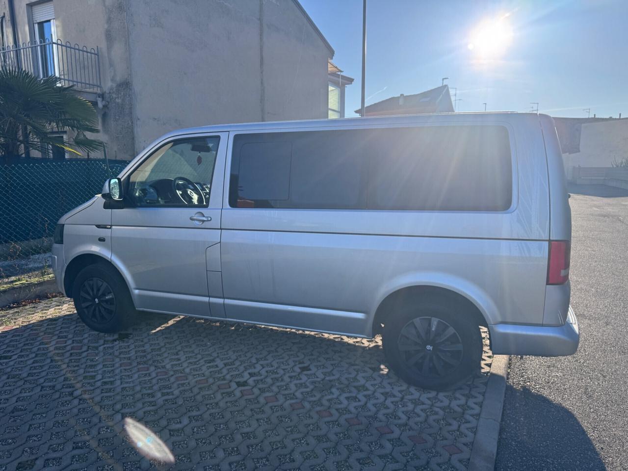 Volkswagen Multivan 2.0 TDI 140CV 9 posti
