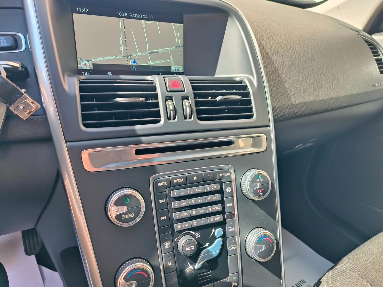 Volvo XC 60 XC60 D3 Geartronic Momentum