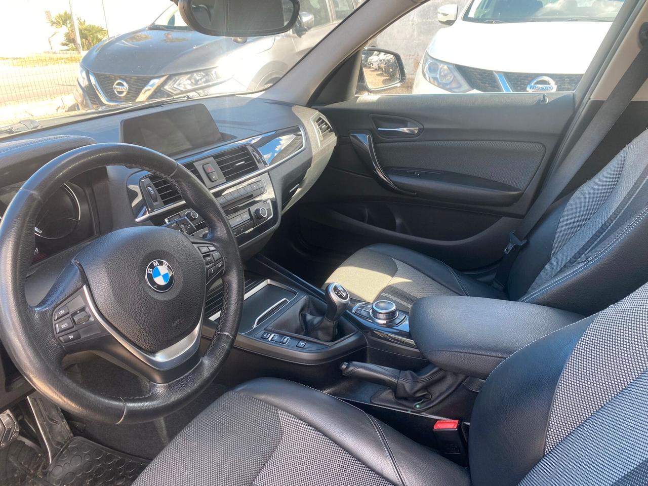 Bmw 118 118d 5p. Urban