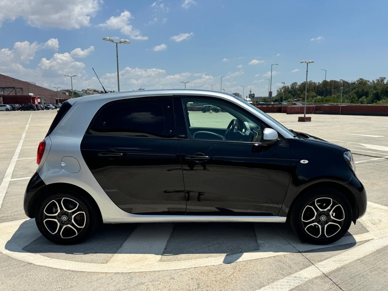 Smart ForFour 70 1.0 Passion TAGLIANDATA!