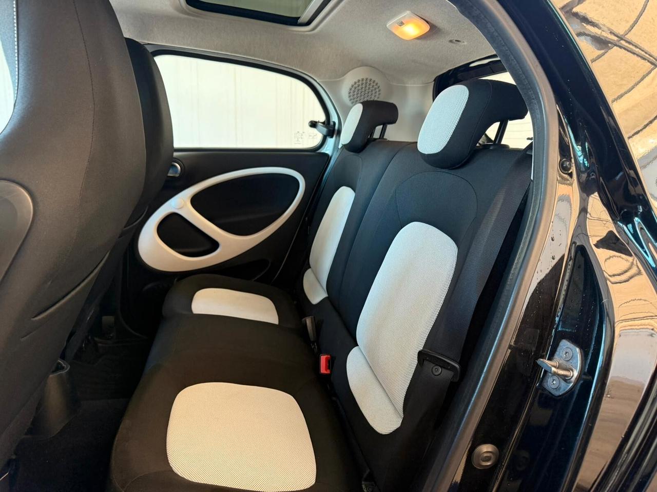 Smart ForFour 70 1.0 Passion