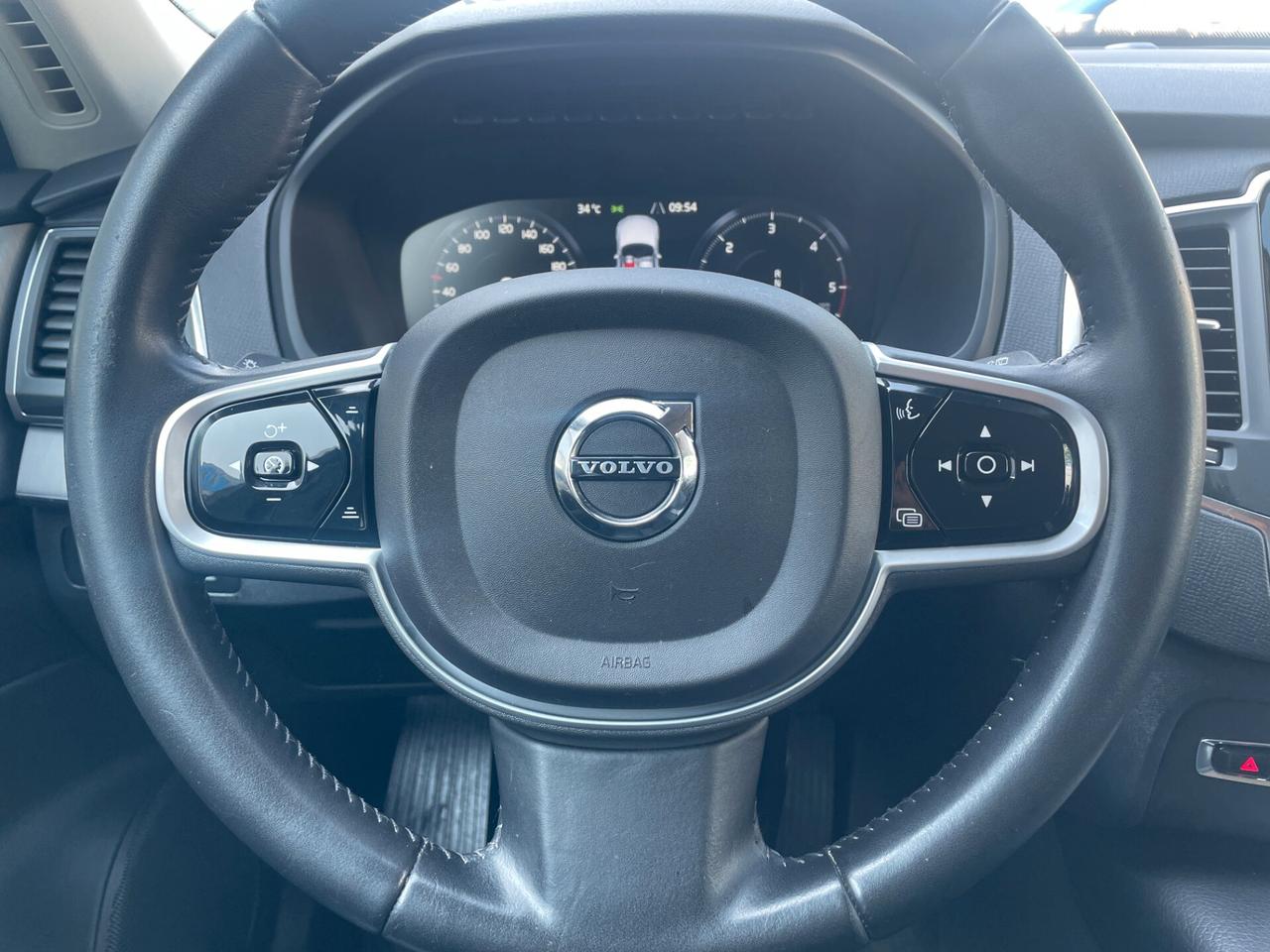 Volvo XC 90 XC90 B5 (d) AWD Geartronic Momentum Pro