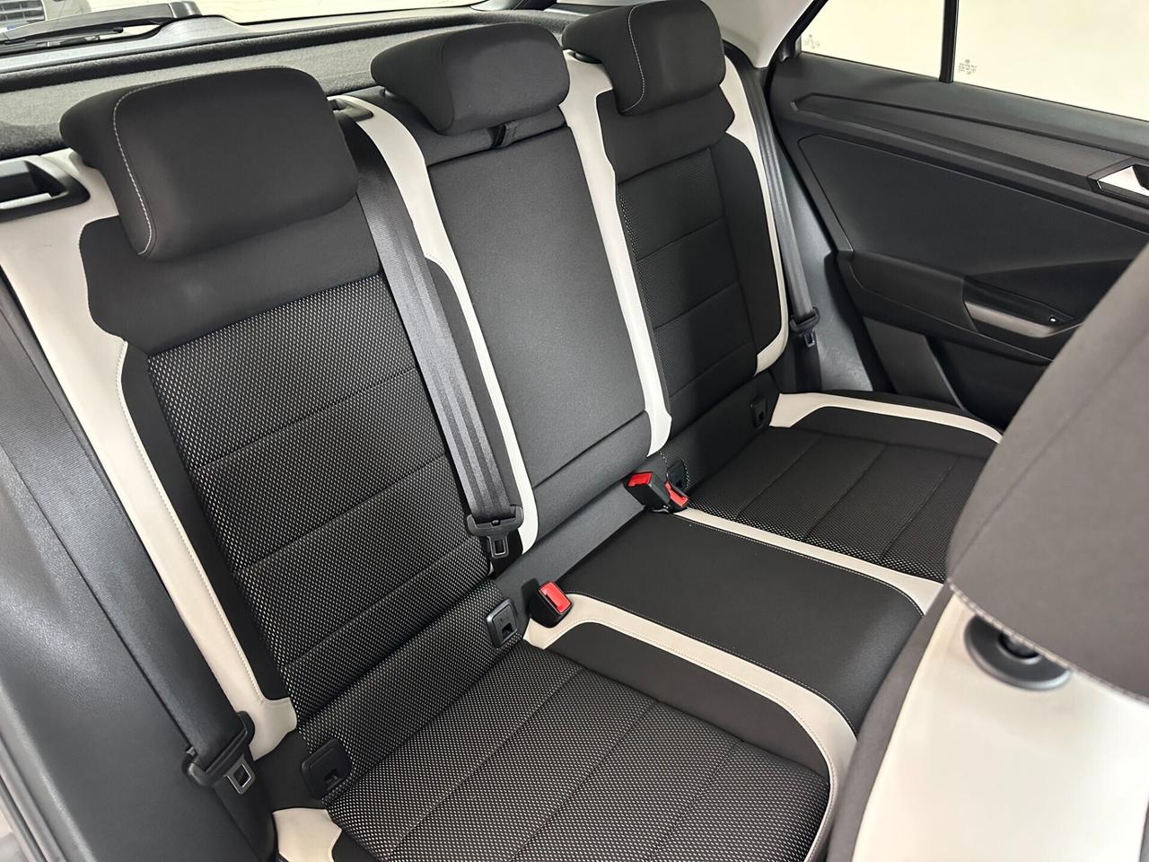 Volkswagen T-Roc 2.0 TDI 150cv DSG 4MOTION - UNICO