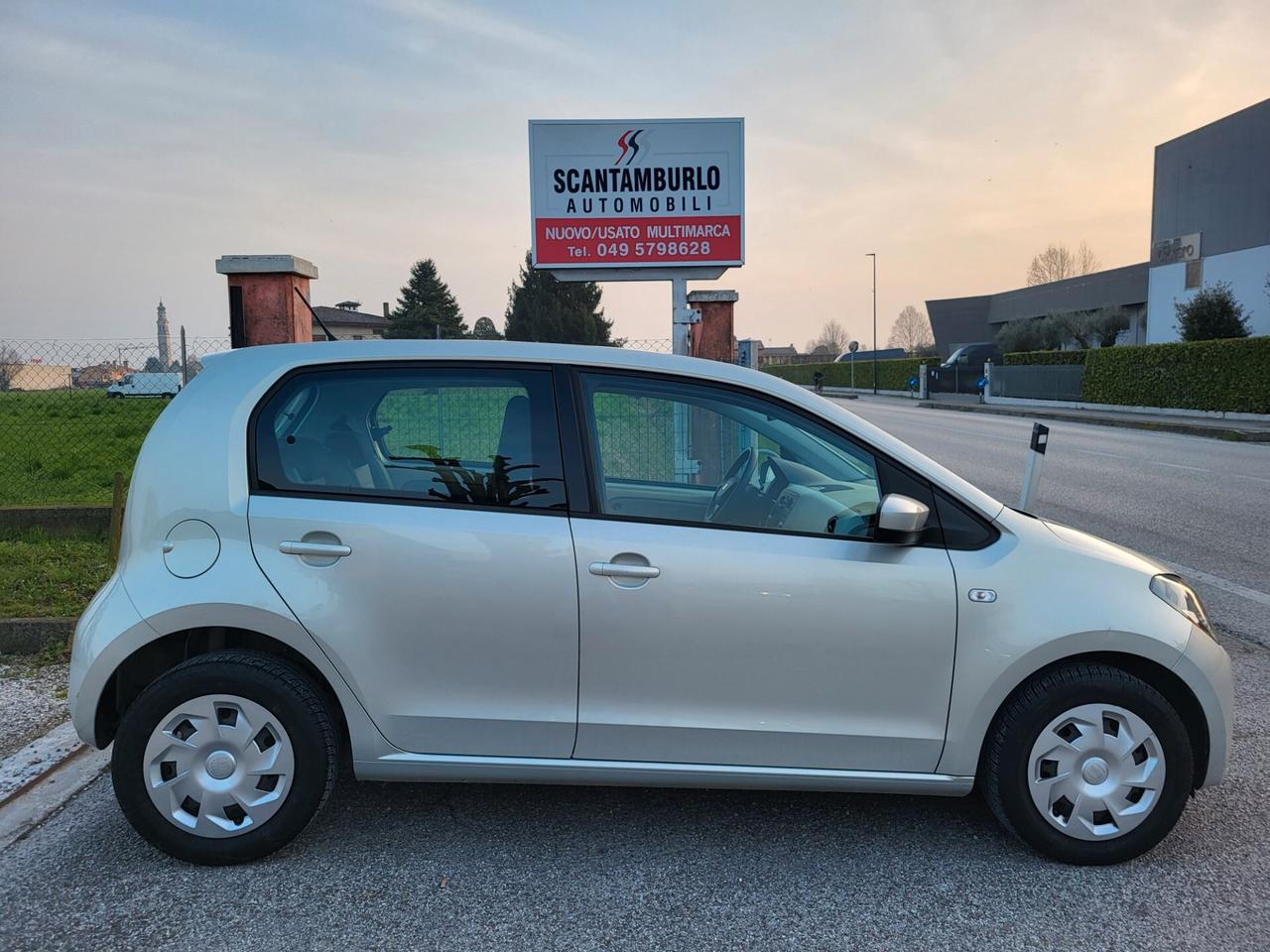 Seat Mii 1.0 68 CV 5 porte Chic Ecofuel