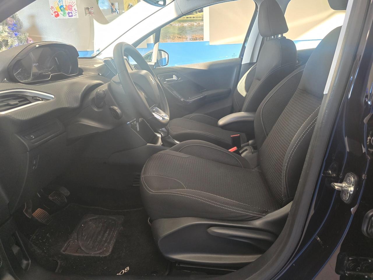 Peugeot 208 PureTech 82 5 porte Allure