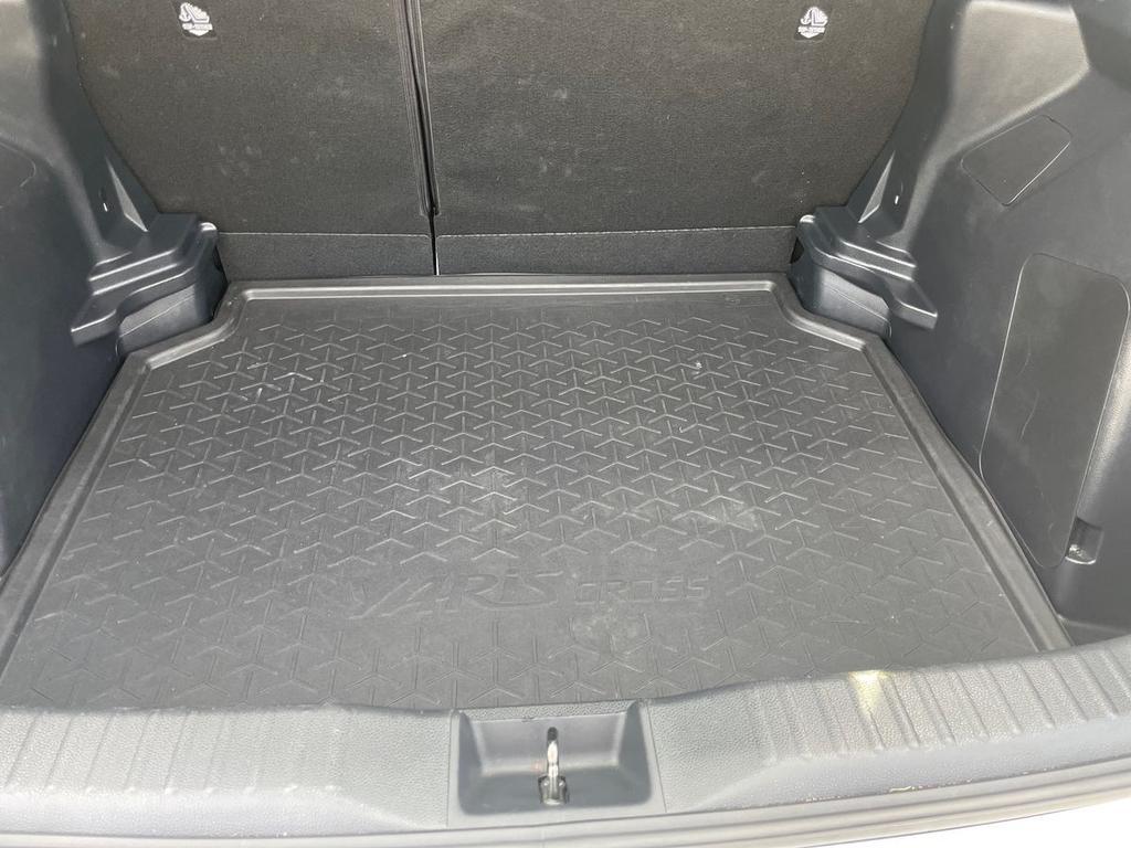 Toyota Yaris Cross 1.5h Active fwd 116cv e-cvt
