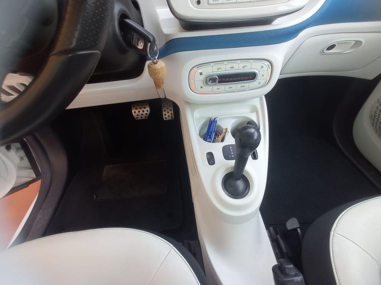 Smart ForTwo Proxy 1.0