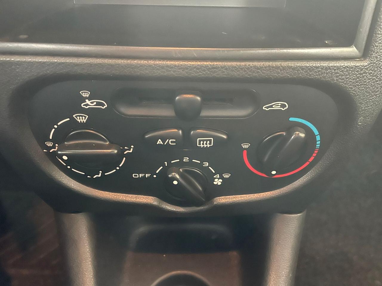 Peugeot 206 Plus 1.1 60CV 5p. Energie