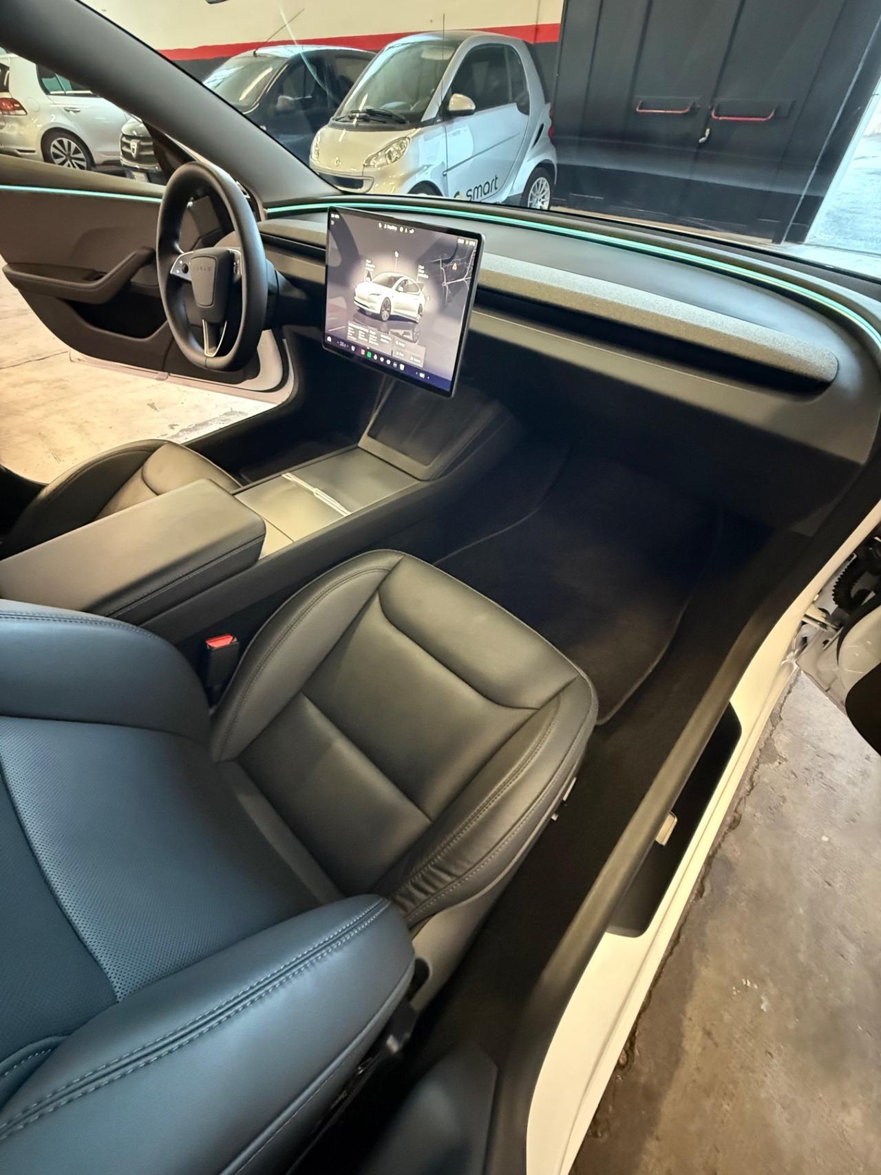 Tesla Model 3 NV35 RWD Premium