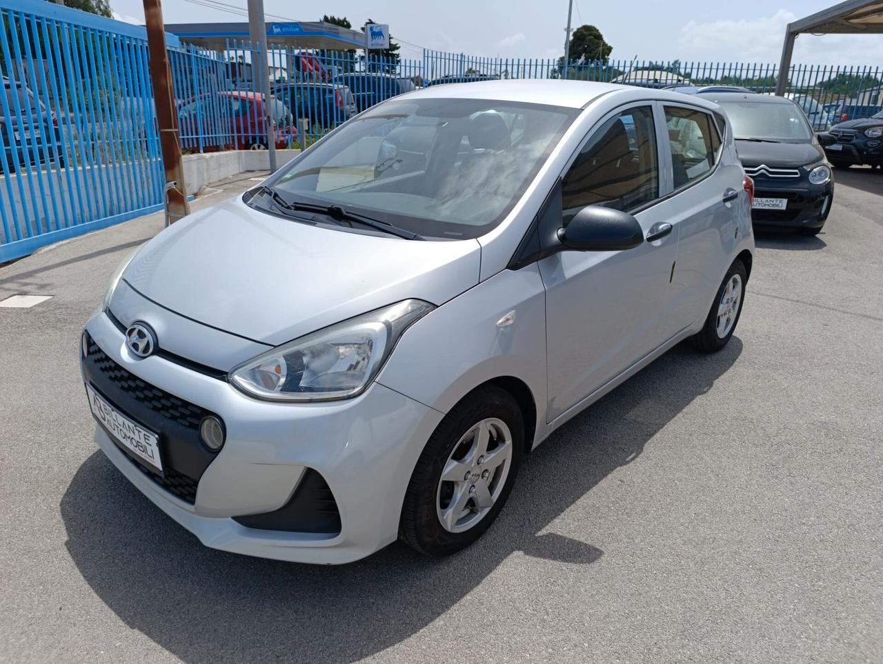 Hyundai i10 1.0 cv 67 cv 2017