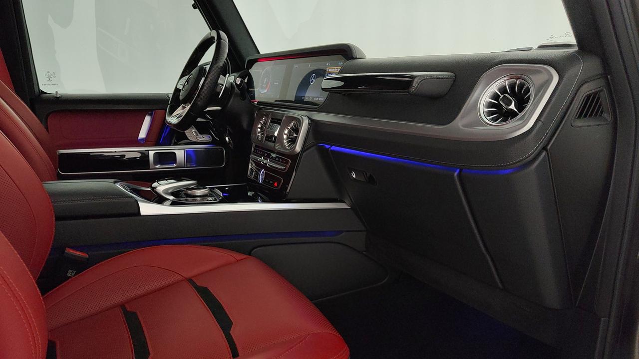 Mercedes-Benz G AMG 63 585cv auto