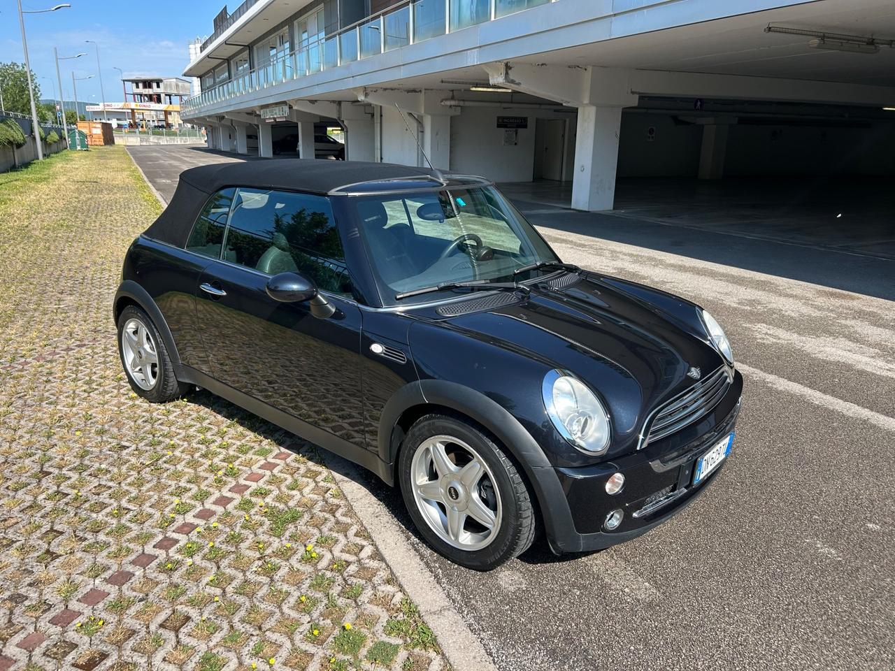 Mini 1.6 16V Cooper Cabrio