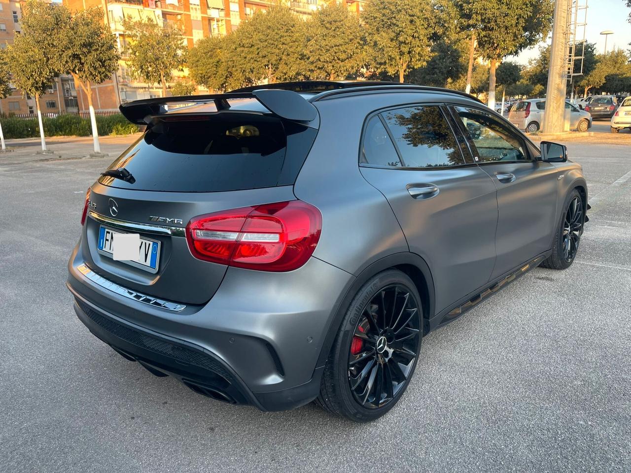 Mercedes benz GLA 45 AMG 4Matic Performance AMG