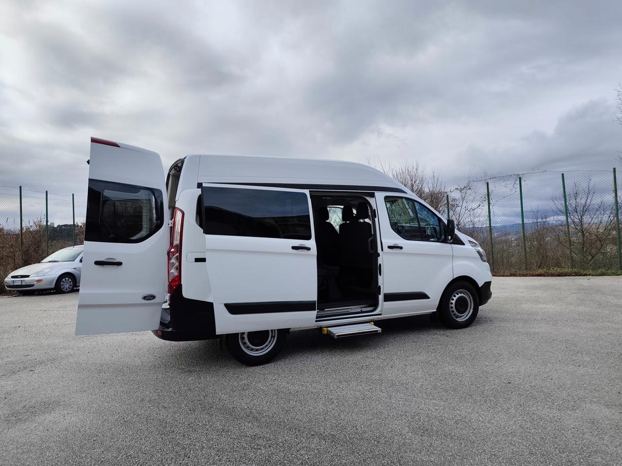 Ford Transit Custom 320 2.0 EcoBlue 130 L1 - H2, 9 Posti, Km Cert. Distribuzione OK! NAVI!