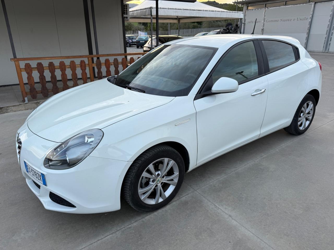 Alfa Romeo Giulietta 1.6 JTDm-2 105 CV Distinctive