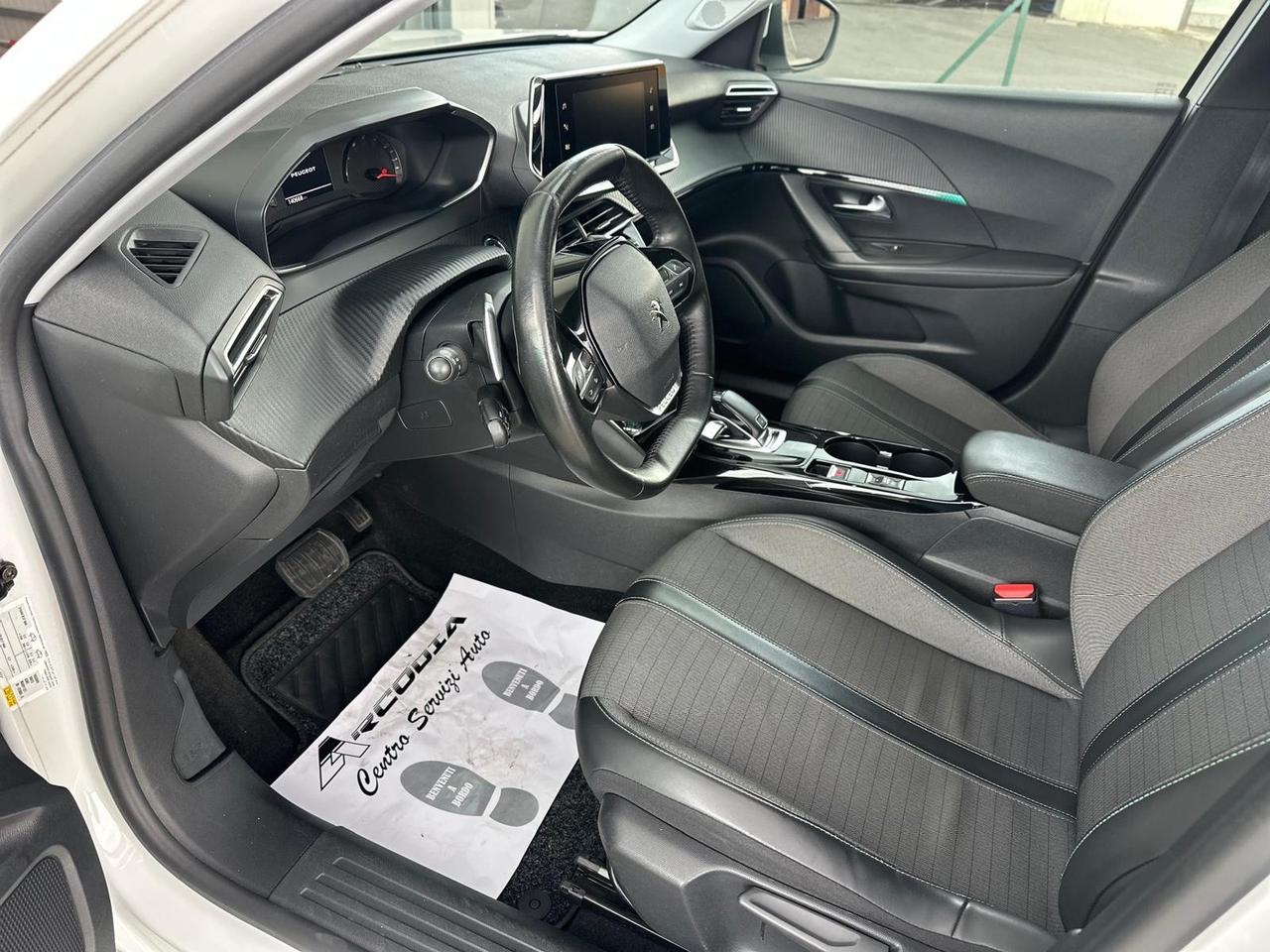 Peugeot 2008 BlueHDi 130 S&S EAT8 GT Pack