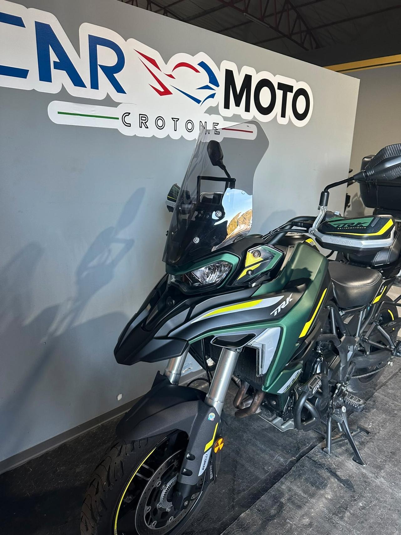 Benelli TRK 702 stradale