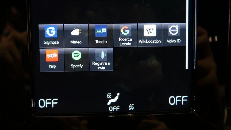 Volvo XC40 Recharge T4 Plug-in Hybrid auto Recharge Core