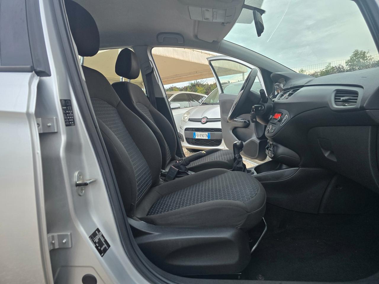 Opel Corsa 1.4 90CV GPL Tech 5 porte n-Joy