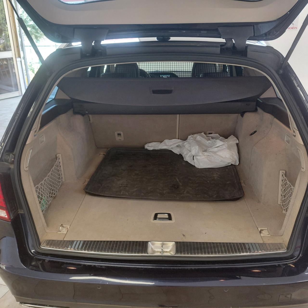 MERCEDES CLASSE E ANNO 2014 DS 2.1 AUTOMATICA KM 370 MILA