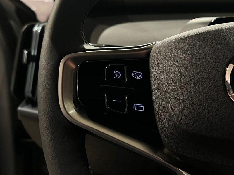 Volvo EX30 Single Motor 272 CV RWD Plus