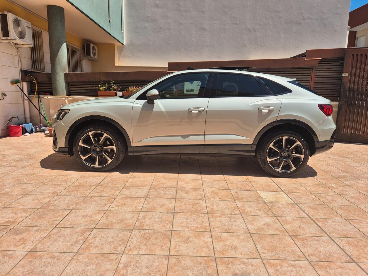 Audi Q3 SPB 35 TDI SPORTBACK S tronic S line edition TETTO