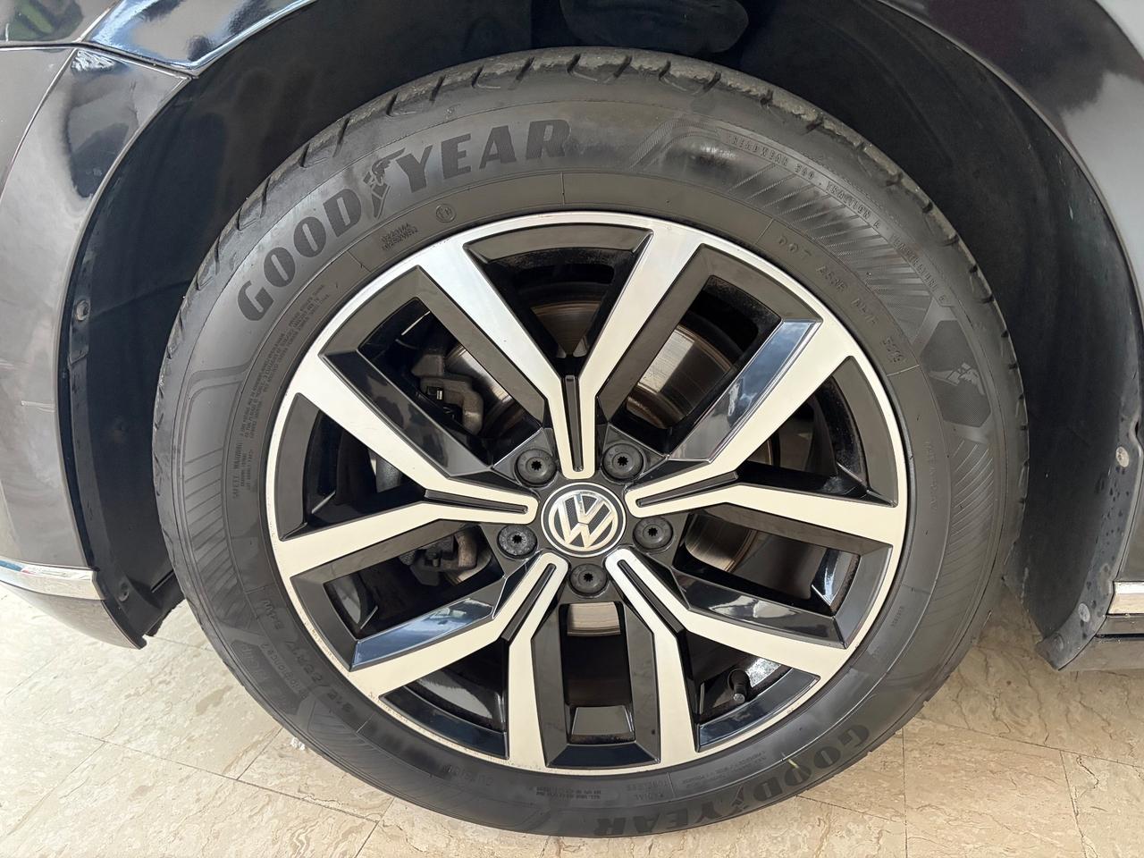 VOLKSWAGEN PASSAT VARIANT 2.0 TDI DSG EXECUTIVE