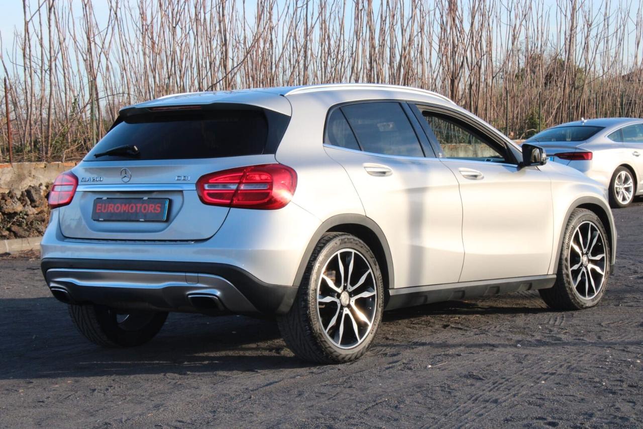 Mercedes-benz GLA Tua A SOLI 204€