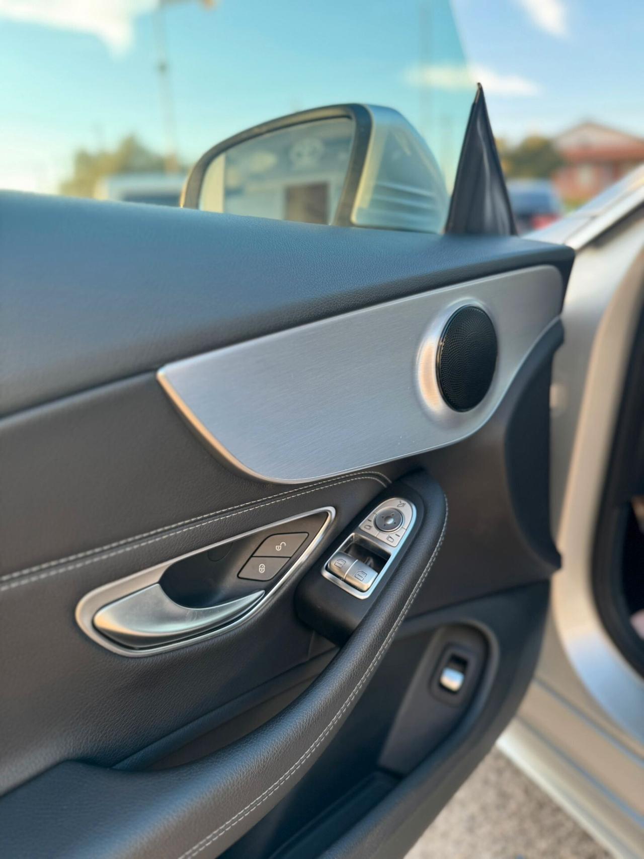 Mercedes-benz C 220 d Auto 4Matic Coupé Premium