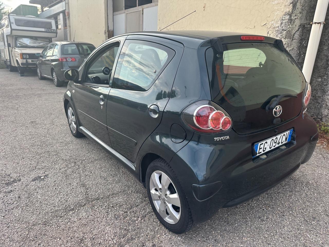 Toyota Aygo 1.0 unipro