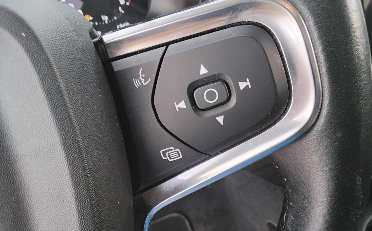 Volvo XC40 T2 Geartronic Business