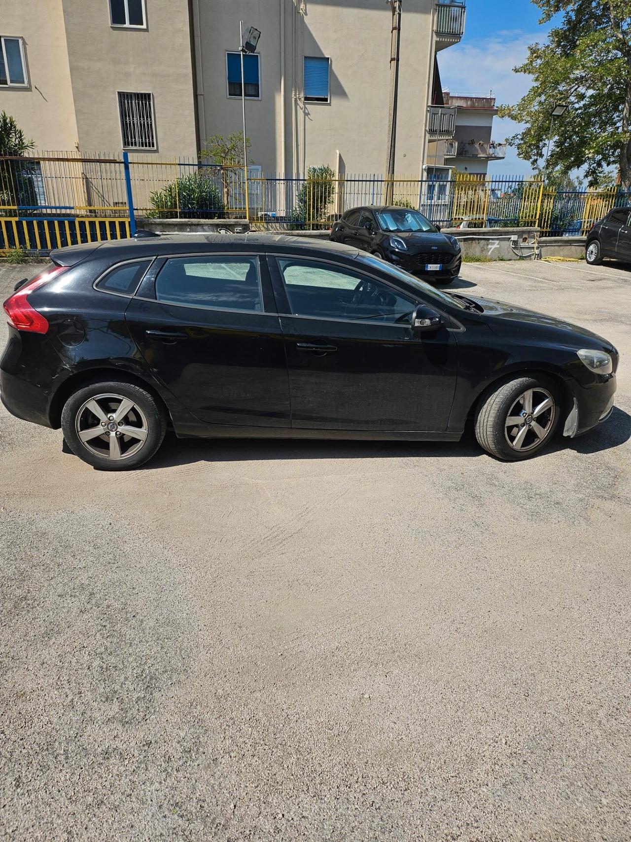 Volvo V40 D2 1.6 Ocean Race