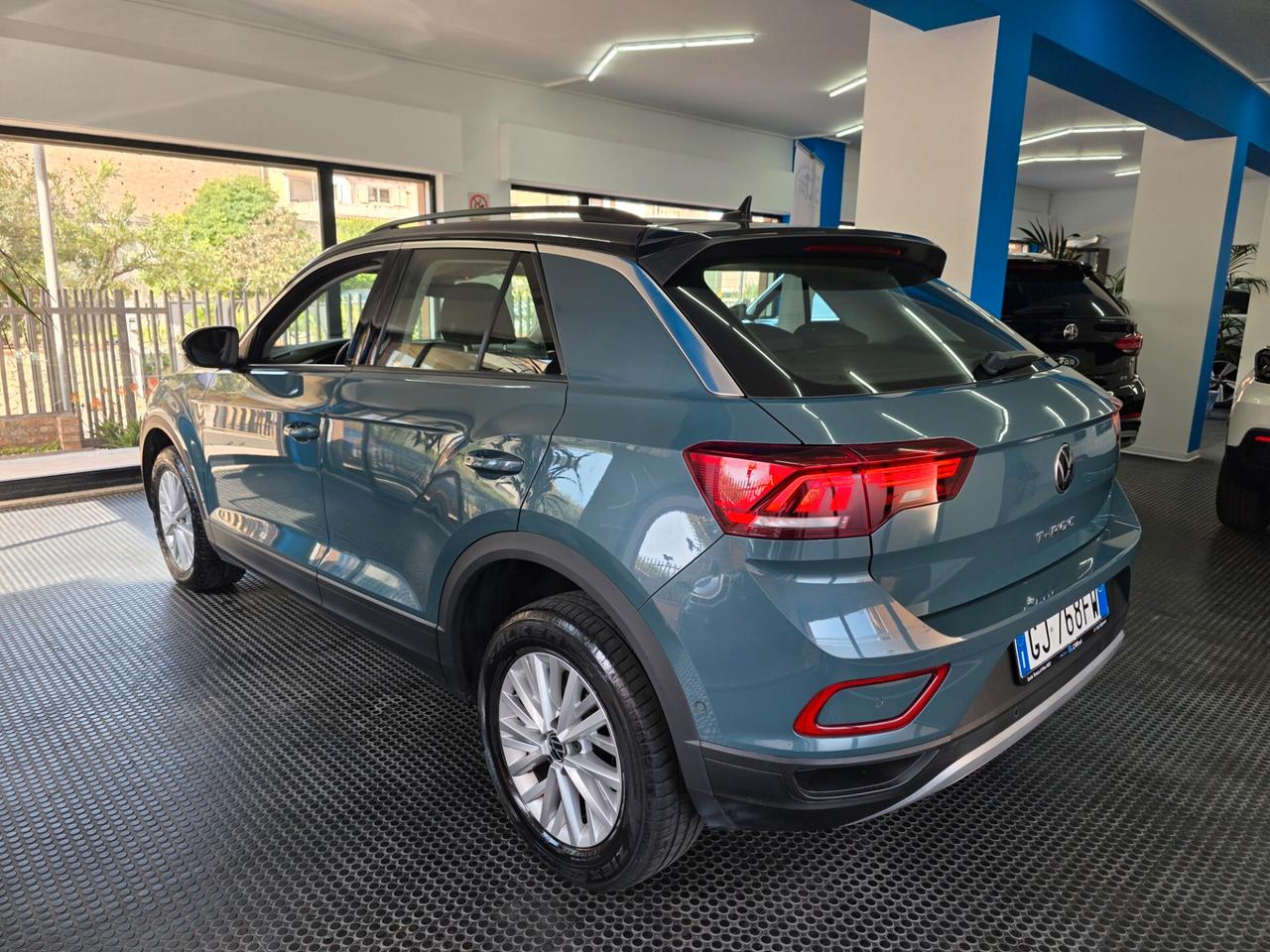 Volkswagen T-Roc 1.0TSI 2022 73000KM UNICOPROPRIETARIO