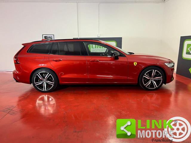 VOLVO V60 VENDUTA T6 Recharge AWD Plug-in Hybrid R-design