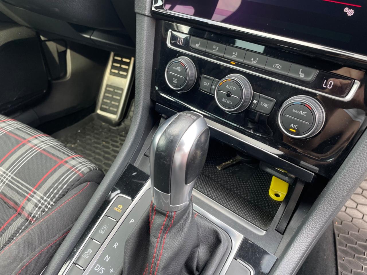 Volkswagen Golf GTI Golf GTI Performance 2.0 245cv