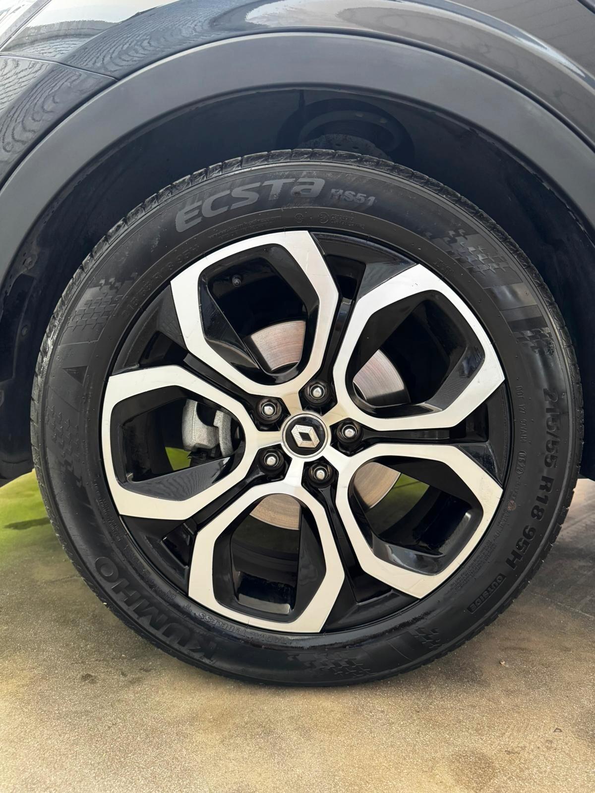 Renault Arkana Hybrid E-Tech 145 CV R.S. Line