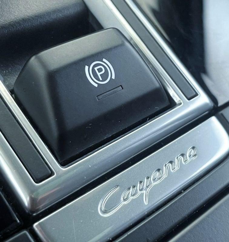 Porsche Cayenne Cayenne 4.0 V8 Turbo