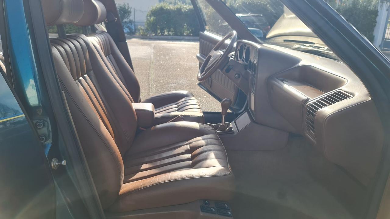 Lancia Thema 8.32